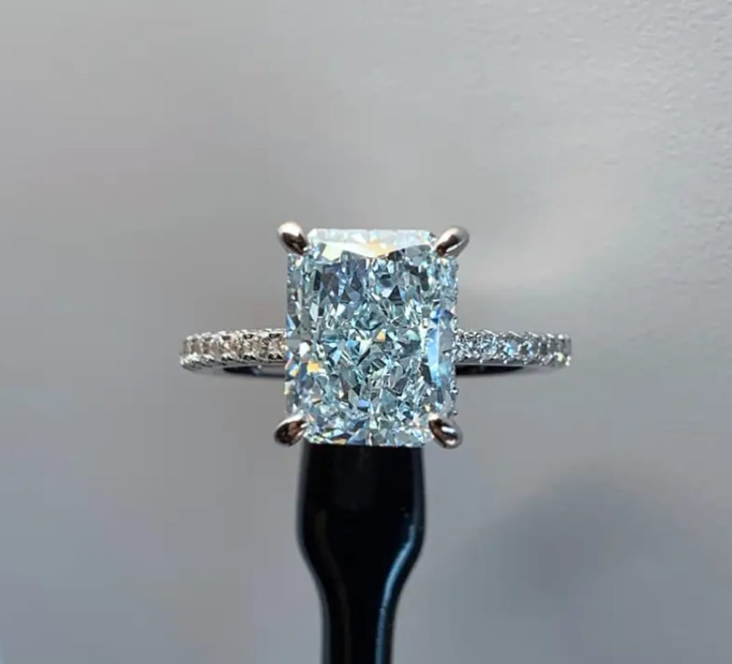 Anillo Prisma